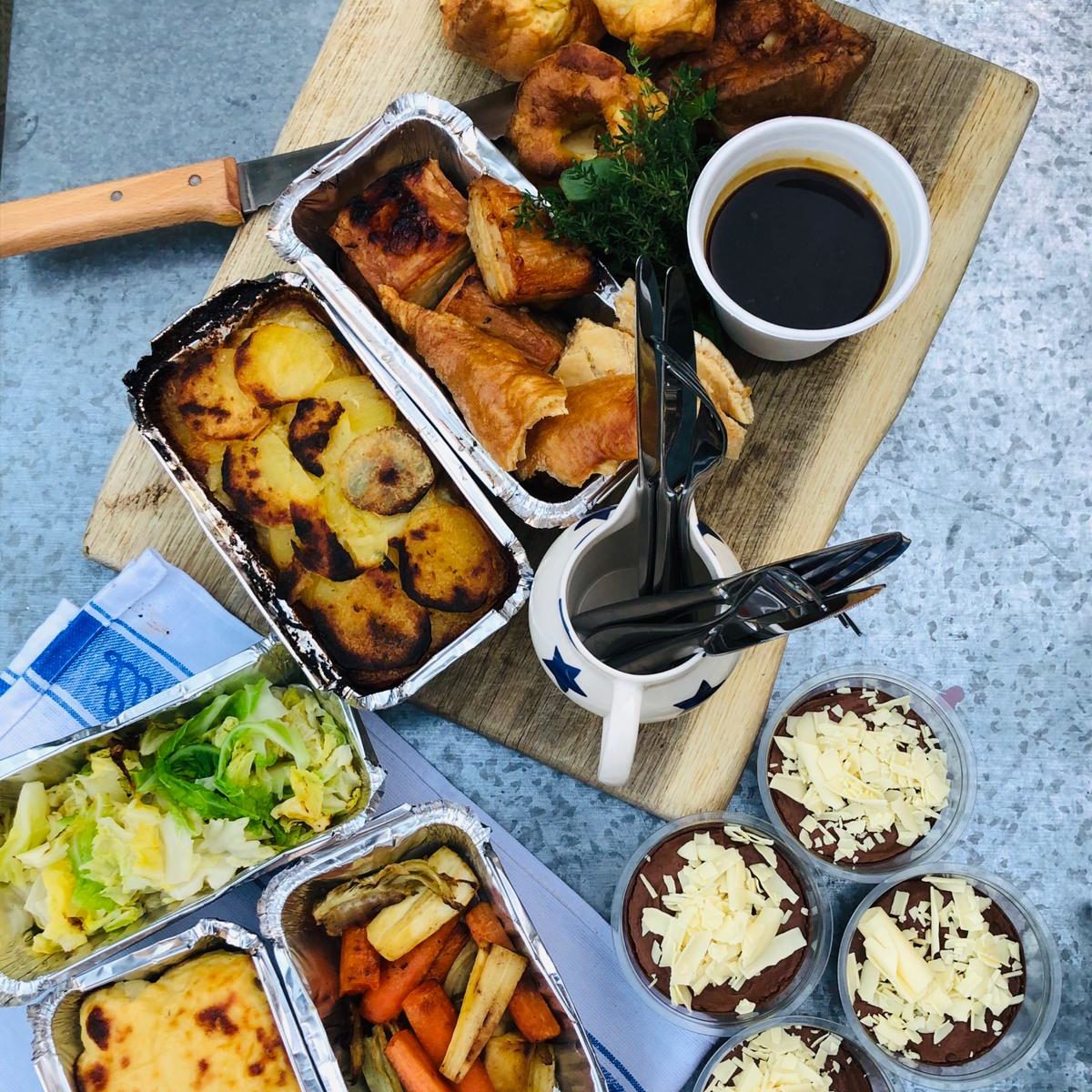 You are currently viewing Sunday Roast Banquet Boxes