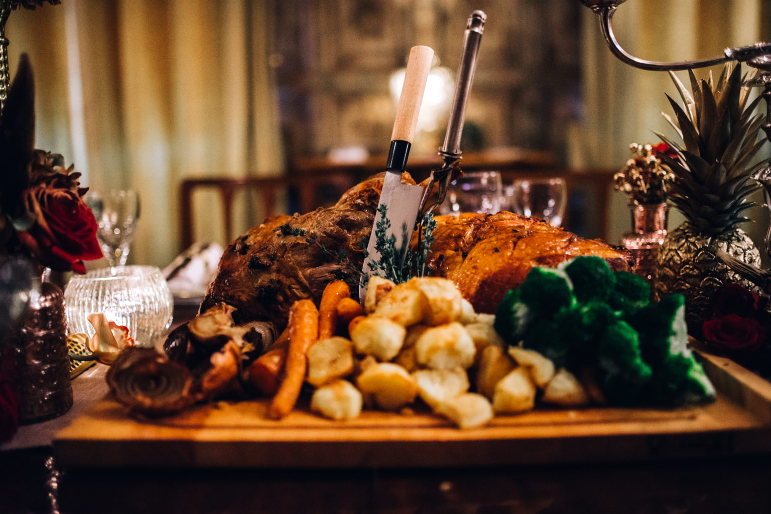 Sharing platter with roast food for a private dinner catering