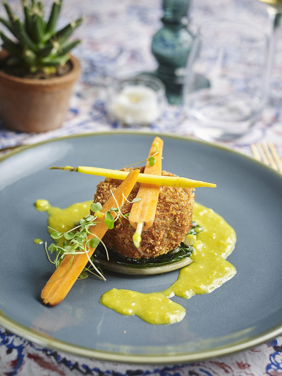 Bespoke vegan wedding food presented nicely on a ceramic plate